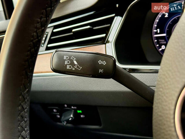 Серый Фольксваген Пассат, объемом двигателя 1.97 л и пробегом 145 тыс. км за 22500 $, фото 55 на Automoto.ua