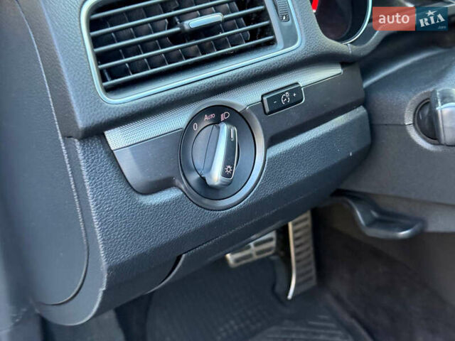 Сірий Фольксваген Пассат, об'ємом двигуна 2 л та пробігом 110 тис. км за 11699 $, фото 41 на Automoto.ua