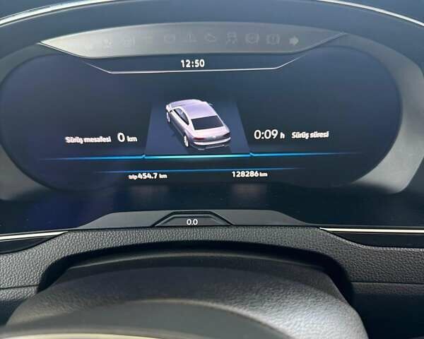 Серый Фольксваген Пассат, объемом двигателя 1.97 л и пробегом 128 тыс. км за 27000 $, фото 10 на Automoto.ua