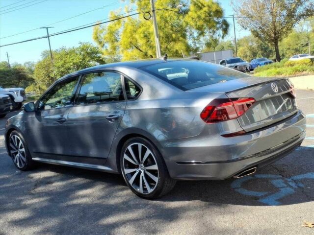 Фольксваген Пассат 2018 в Киеве на Automoto.ua Серый Фольксваген Пассат, объемом двигателя 3.6 л и пробегом 33 тыс. км за 6000 $, фото 3 на Automoto.ua