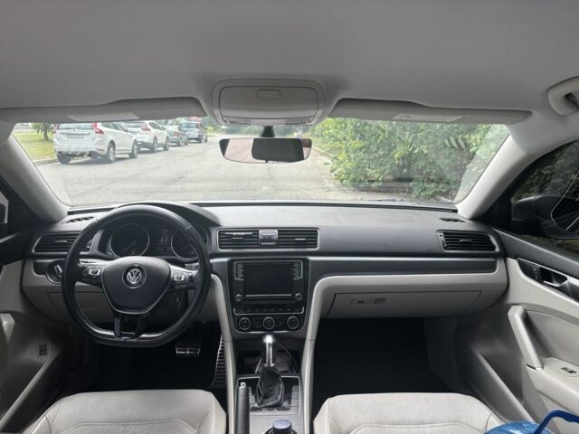 Сірий Фольксваген Пассат, об'ємом двигуна 0 л та пробігом 123 тис. км за 13700 $, фото 14 на Automoto.ua