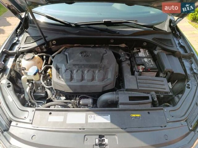 Сірий Фольксваген Пассат, об'ємом двигуна 2 л та пробігом 223 тис. км за 12000 $, фото 13 на Automoto.ua