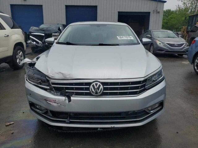 Серый Фольксваген Пассат, объемом двигателя 2 л и пробегом 56 тыс. км за 2900 $, фото 4 на Automoto.ua