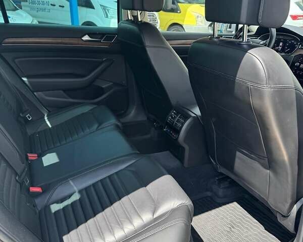 Сірий Фольксваген Пассат, об'ємом двигуна 1.97 л та пробігом 128 тис. км за 27500 $, фото 18 на Automoto.ua