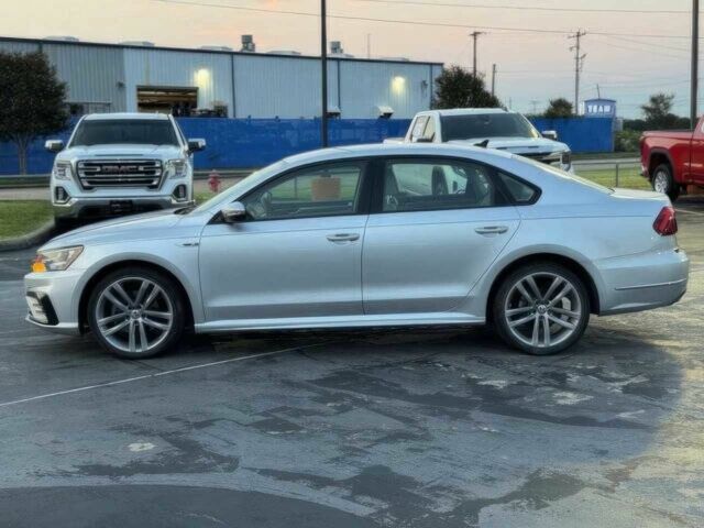 Сірий Фольксваген Пассат, об'ємом двигуна 2 л та пробігом 46 тис. км за 8900 $, фото 3 на Automoto.ua