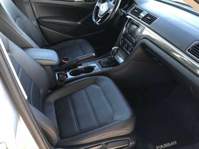 Серый Фольксваген Пассат, объемом двигателя 2 л и пробегом 153 тыс. км за 14500 $, фото 7 на Automoto.ua