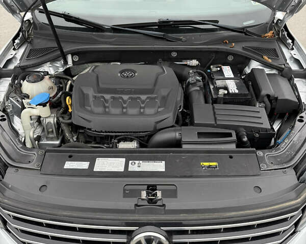 Серый Фольксваген Пассат, объемом двигателя 2 л и пробегом 160 тыс. км за 16200 $, фото 23 на Automoto.ua