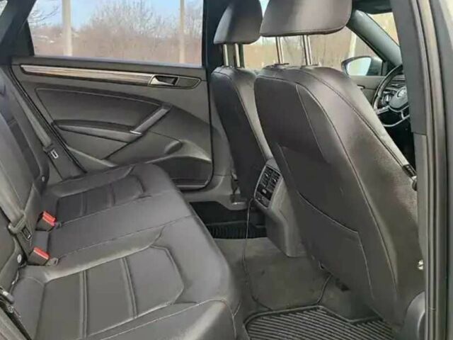 Серый Фольксваген Пассат, объемом двигателя 2 л и пробегом 87 тыс. км за 14600 $, фото 2 на Automoto.ua