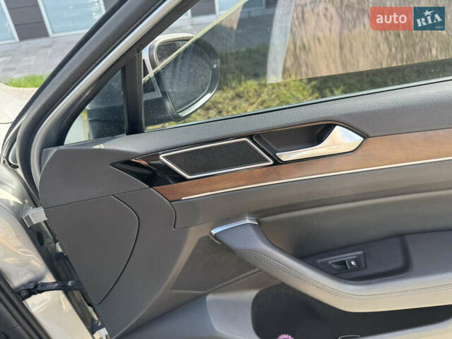 Сірий Фольксваген Пассат, об'ємом двигуна 1.97 л та пробігом 180 тис. км за 24000 $, фото 13 на Automoto.ua