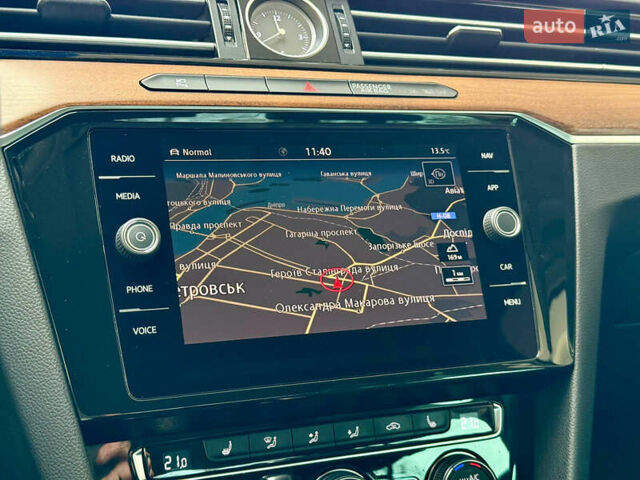 Серый Фольксваген Пассат, объемом двигателя 1.97 л и пробегом 145 тыс. км за 22500 $, фото 57 на Automoto.ua