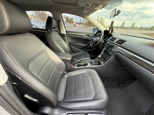 Сірий Фольксваген Пассат, об'ємом двигуна 2 л та пробігом 102 тис. км за 15400 $, фото 9 на Automoto.ua