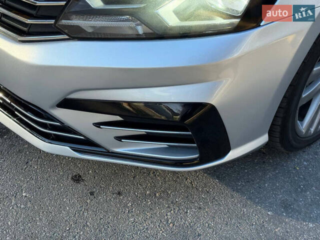 Сірий Фольксваген Пассат, об'ємом двигуна 2 л та пробігом 110 тис. км за 11699 $, фото 16 на Automoto.ua