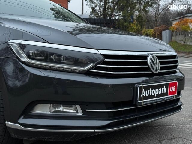 Серый Фольксваген Пассат, объемом двигателя 1.8 л и пробегом 215 тыс. км за 19990 $, фото 7 на Automoto.ua