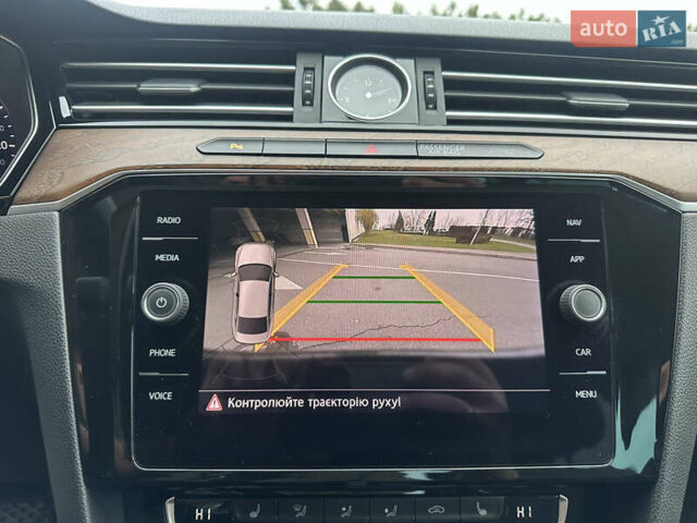 Серый Фольксваген Пассат, объемом двигателя 1.97 л и пробегом 153 тыс. км за 25999 $, фото 21 на Automoto.ua