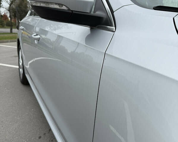 Серый Фольксваген Пассат, объемом двигателя 2 л и пробегом 160 тыс. км за 16200 $, фото 13 на Automoto.ua