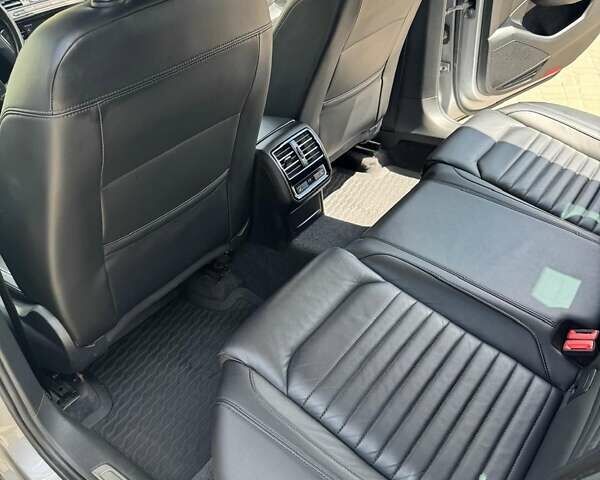 Сірий Фольксваген Пассат, об'ємом двигуна 1.97 л та пробігом 128 тис. км за 27500 $, фото 22 на Automoto.ua