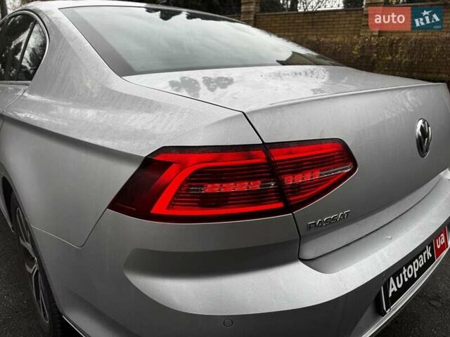 Сірий Фольксваген Пассат, об'ємом двигуна 2 л та пробігом 184 тис. км за 22490 $, фото 9 на Automoto.ua