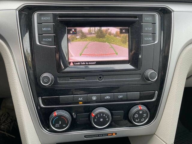 Сірий Фольксваген Пассат, об'ємом двигуна 2 л та пробігом 158 тис. км за 11900 $, фото 9 на Automoto.ua