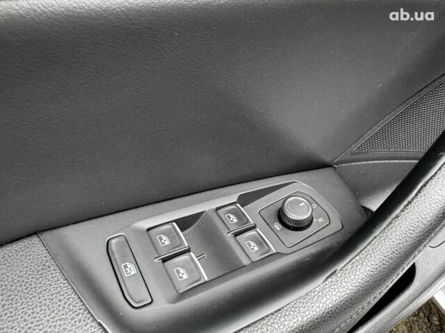 Серый Фольксваген Пассат, объемом двигателя 2 л и пробегом 184 тыс. км за 22490 $, фото 13 на Automoto.ua