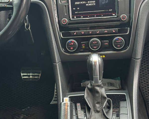 Серый Фольксваген Пассат, объемом двигателя 2 л и пробегом 131 тыс. км за 13800 $, фото 16 на Automoto.ua