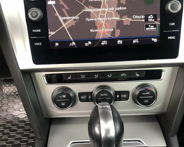 Серый Фольксваген Пассат, объемом двигателя 2 л и пробегом 244 тыс. км за 17700 $, фото 25 на Automoto.ua