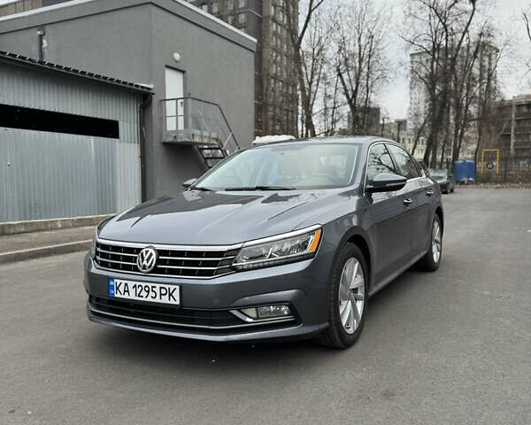 Сірий Фольксваген Пассат, об'ємом двигуна 1.98 л та пробігом 66 тис. км за 16500 $, фото 4 на Automoto.ua