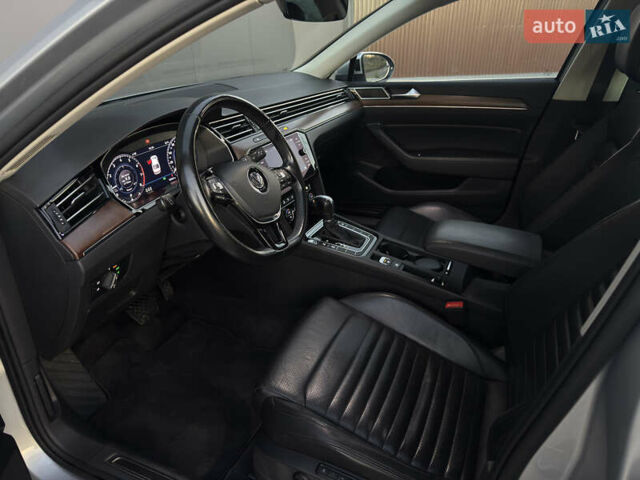 Сірий Фольксваген Пассат, об'ємом двигуна 1.8 л та пробігом 93 тис. км за 25500 $, фото 13 на Automoto.ua