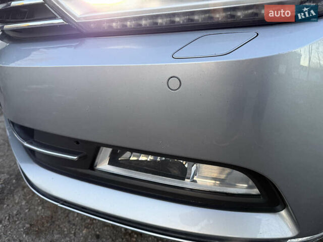 Серый Фольксваген Пассат, объемом двигателя 1.97 л и пробегом 123 тыс. км за 25500 $, фото 53 на Automoto.ua