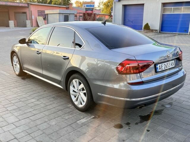 Серый Фольксваген Пассат, объемом двигателя 2 л и пробегом 139 тыс. км за 13500 $, фото 5 на Automoto.ua