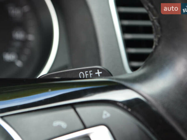 Серый Фольксваген Пассат, объемом двигателя 2 л и пробегом 48 тыс. км за 16900 $, фото 28 на Automoto.ua