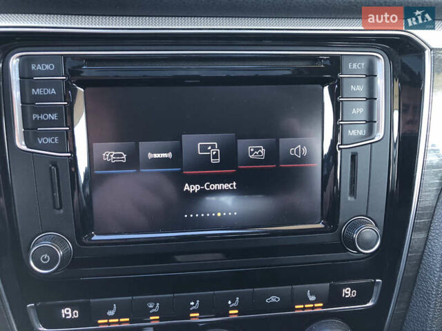 Серый Фольксваген Пассат, объемом двигателя 2 л и пробегом 153 тыс. км за 14990 $, фото 41 на Automoto.ua