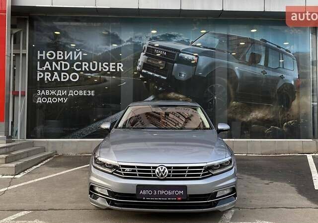 Сірий Фольксваген Пассат, об'ємом двигуна 1.97 л та пробігом 75 тис. км за 27003 $, фото 4 на Automoto.ua