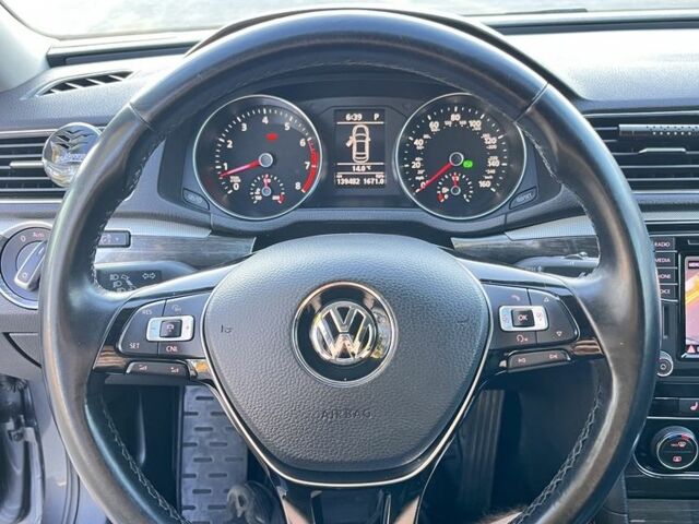 Серый Фольксваген Пассат, объемом двигателя 2 л и пробегом 139 тыс. км за 13500 $, фото 10 на Automoto.ua