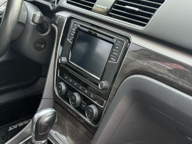 Сірий Фольксваген Пассат, об'ємом двигуна 2 л та пробігом 102 тис. км за 15400 $, фото 7 на Automoto.ua