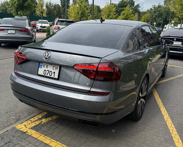 Серый Фольксваген Пассат, объемом двигателя 3.6 л и пробегом 95 тыс. км за 16300 $, фото 9 на Automoto.ua