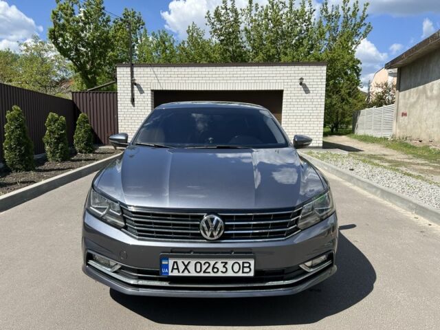 Серый Фольксваген Пассат, объемом двигателя 2 л и пробегом 100 тыс. км за 15700 $, фото 2 на Automoto.ua