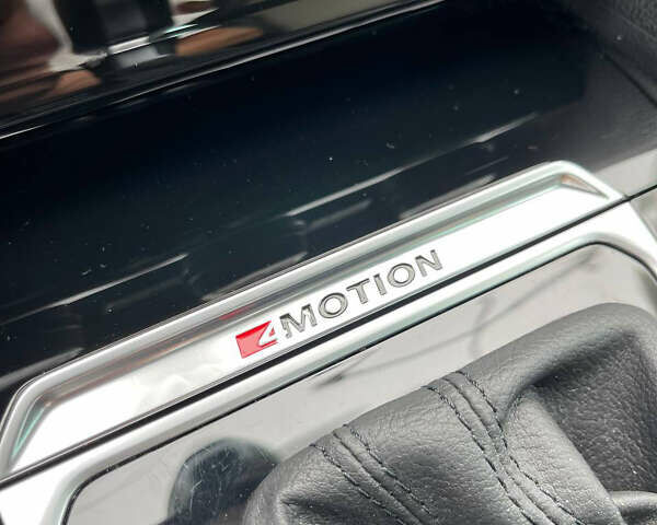 Серый Фольксваген Пассат, объемом двигателя 1.97 л и пробегом 254 тыс. км за 20900 $, фото 26 на Automoto.ua