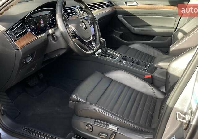 Сірий Фольксваген Пассат, об'ємом двигуна 1.97 л та пробігом 75 тис. км за 27003 $, фото 6 на Automoto.ua