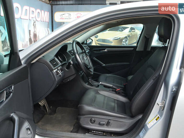 Серый Фольксваген Пассат, объемом двигателя 2 л и пробегом 48 тыс. км за 16900 $, фото 15 на Automoto.ua