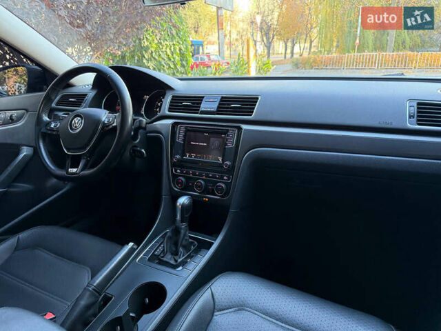 Сірий Фольксваген Пассат, об'ємом двигуна 2 л та пробігом 110 тис. км за 11699 $, фото 12 на Automoto.ua