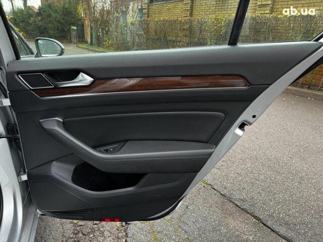 Серый Фольксваген Пассат, объемом двигателя 2 л и пробегом 184 тыс. км за 22490 $, фото 32 на Automoto.ua