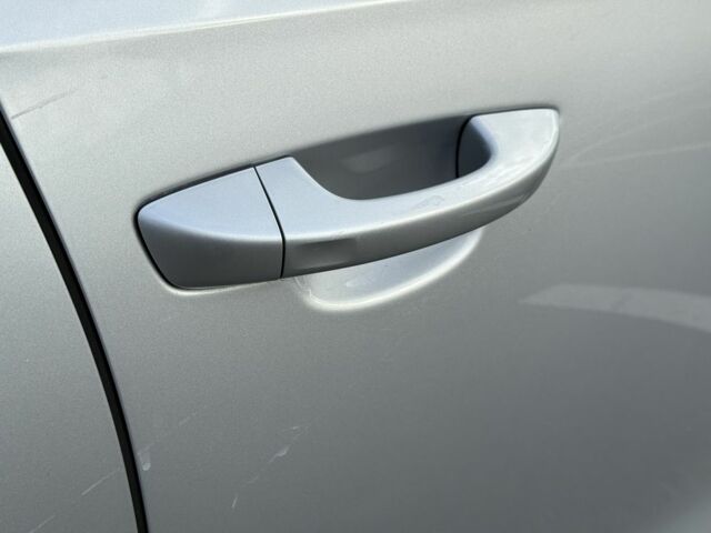 Сірий Фольксваген Пассат, об'ємом двигуна 2 л та пробігом 102 тис. км за 15400 $, фото 6 на Automoto.ua