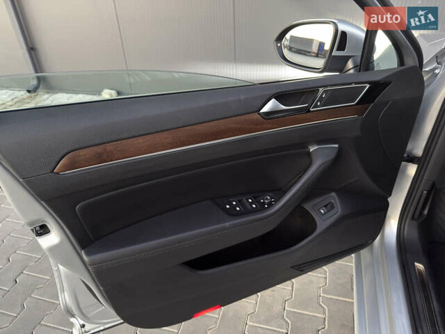 Сірий Фольксваген Пассат, об'ємом двигуна 1.8 л та пробігом 93 тис. км за 25500 $, фото 10 на Automoto.ua