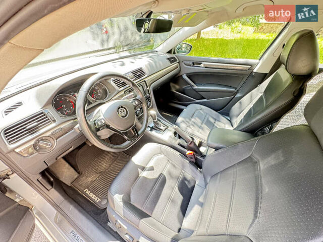 Серый Фольксваген Пассат, объемом двигателя 2 л и пробегом 128 тыс. км за 16590 $, фото 23 на Automoto.ua