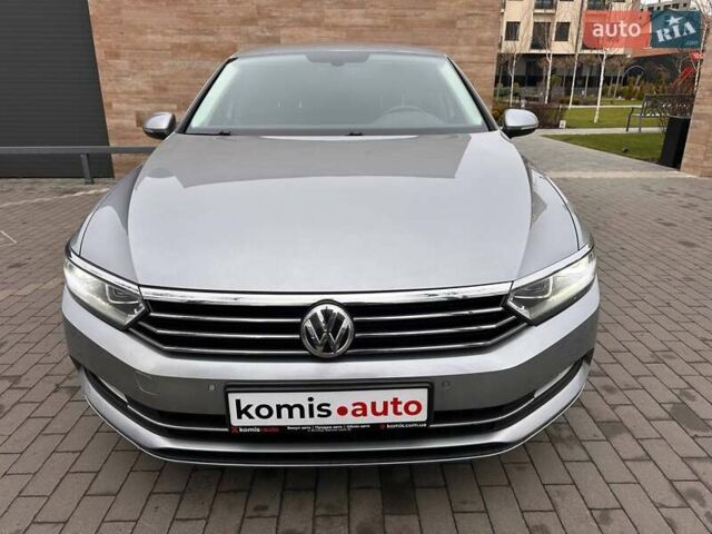Серый Фольксваген Пассат, объемом двигателя 2 л и пробегом 214 тыс. км за 18099 $, фото 9 на Automoto.ua