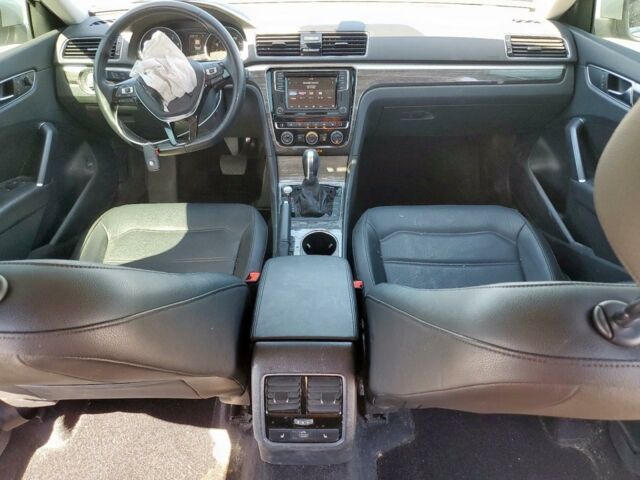 Серый Фольксваген Пассат, объемом двигателя 2 л и пробегом 58 тыс. км за 9900 $, фото 7 на Automoto.ua