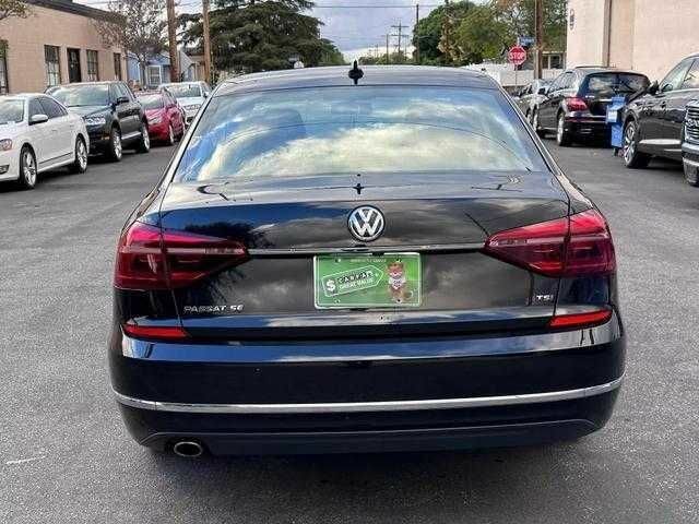 Серый Фольксваген Пассат, объемом двигателя 2 л и пробегом 69 тыс. км за 4600 $, фото 2 на Automoto.ua