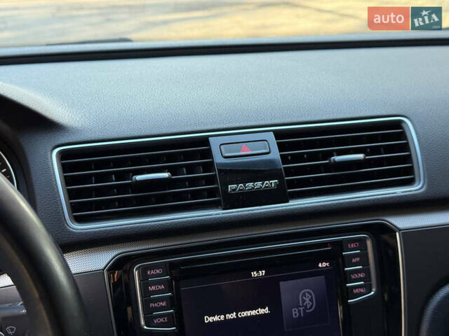 Сірий Фольксваген Пассат, об'ємом двигуна 2 л та пробігом 110 тис. км за 11699 $, фото 50 на Automoto.ua