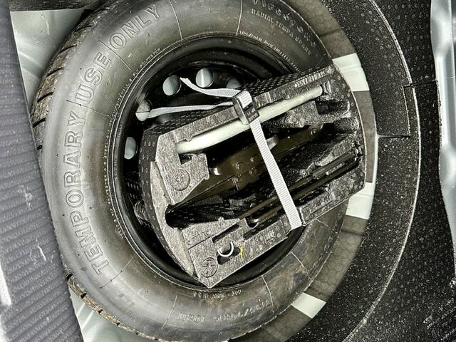 Сірий Фольксваген Пассат, об'ємом двигуна 2 л та пробігом 260 тис. км за 11999 $, фото 8 на Automoto.ua