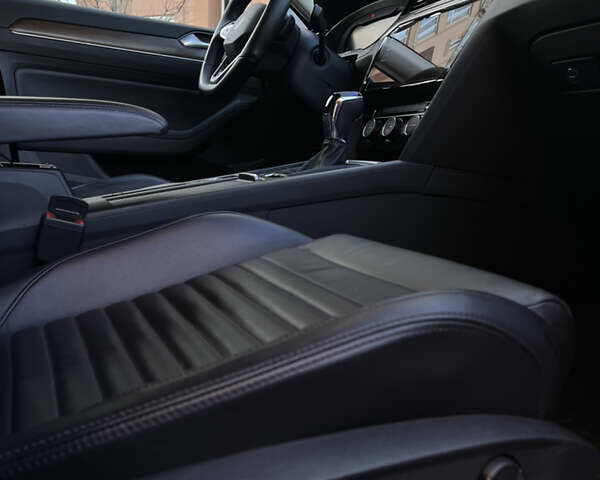 Серый Фольксваген Пассат, объемом двигателя 2 л и пробегом 144 тыс. км за 27500 $, фото 13 на Automoto.ua